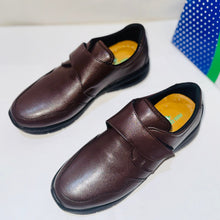 قم بتحميل الصورة إلى المعرض، حذاء طبي  SKRATCH  ✓✓